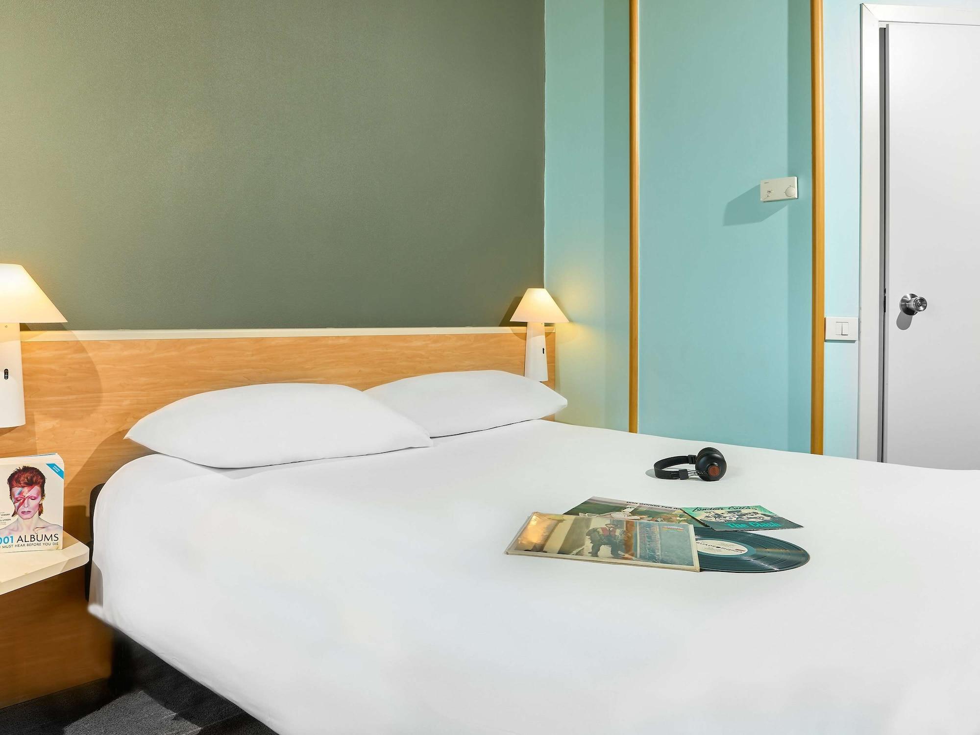 Hotel Ibis Firenze Prato Est Campi Bisenzio Exteriör bild