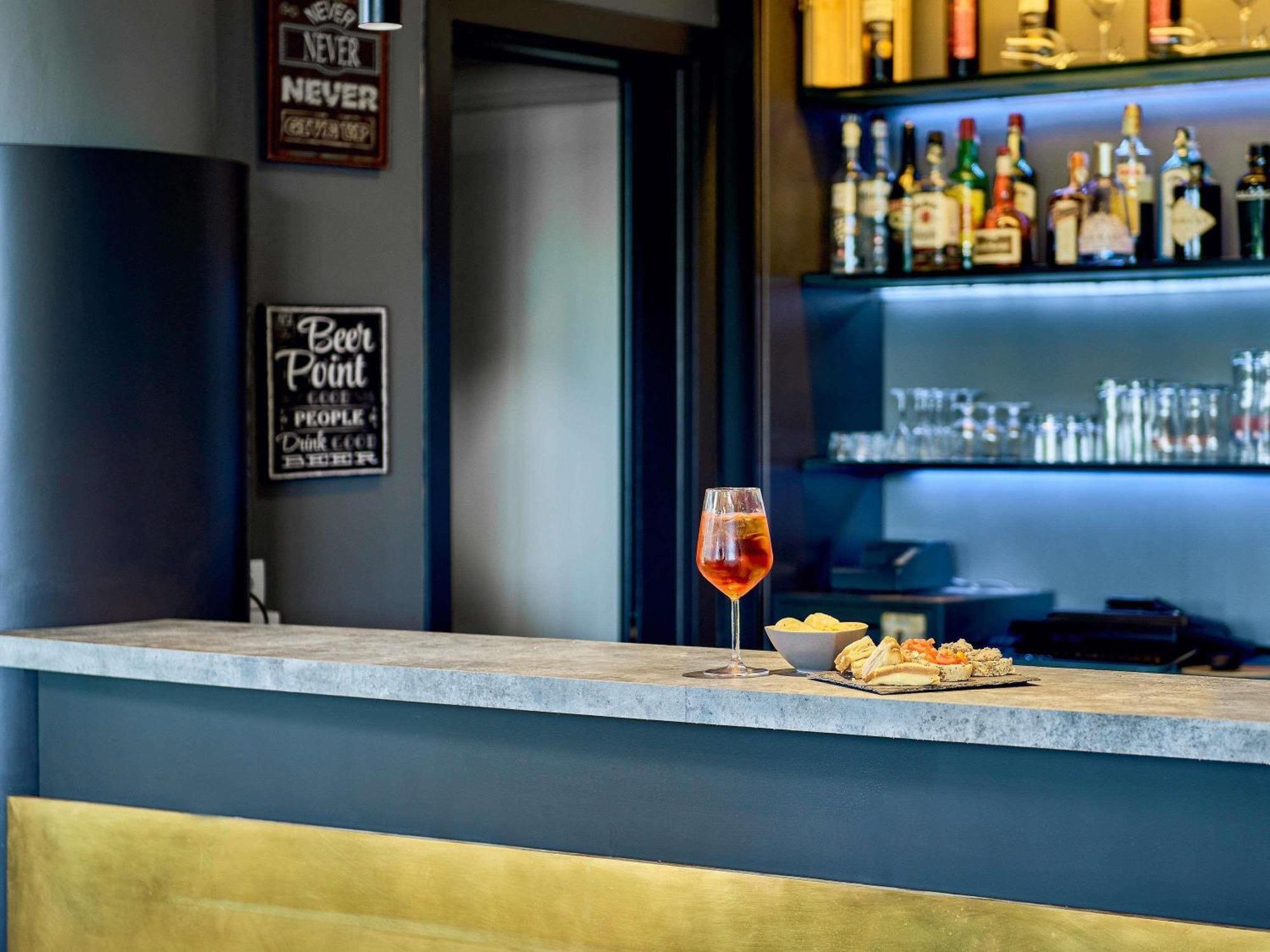 Hotel Ibis Firenze Prato Est Campi Bisenzio Exteriör bild